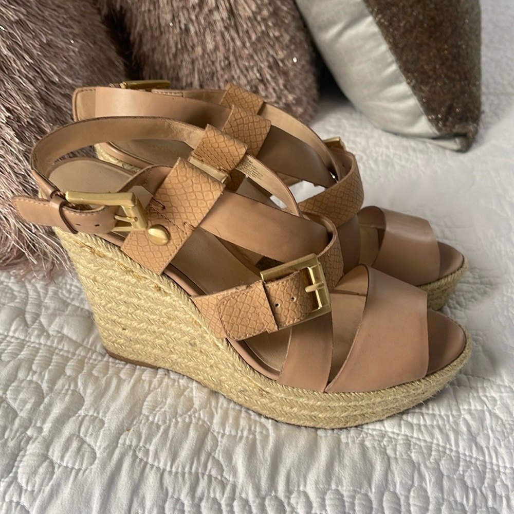 Nine West size 7 sandals